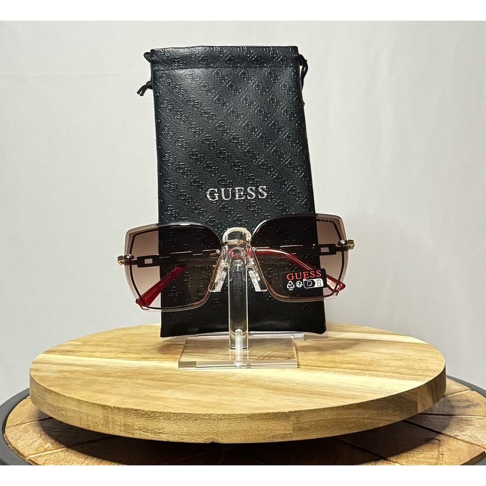 Guess Sunglasses red one size NWT